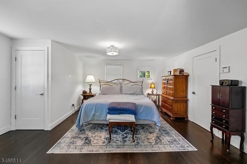 Bedroom 2 (second floor)