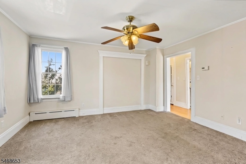 B - Living Room