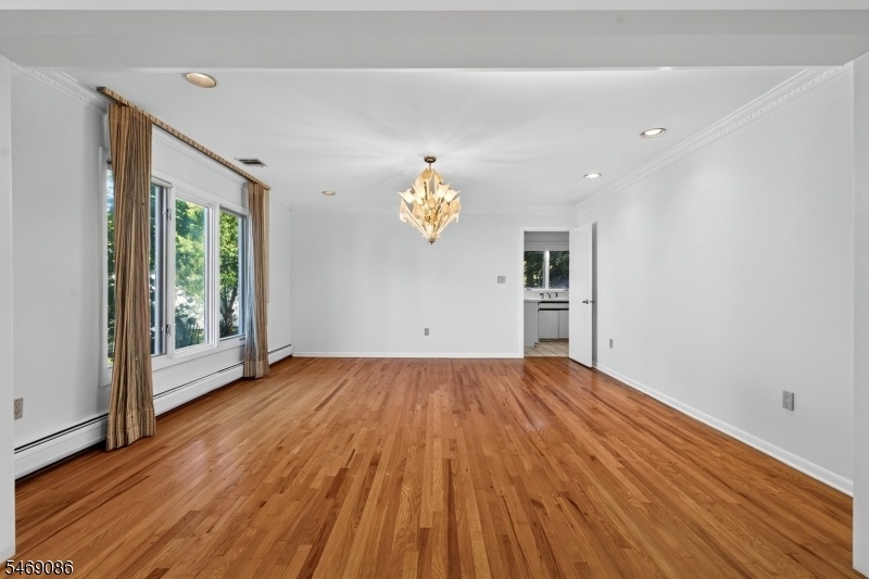 formal dinning room