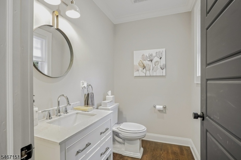 Powder Room Level 1