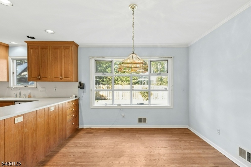 Breakfast room