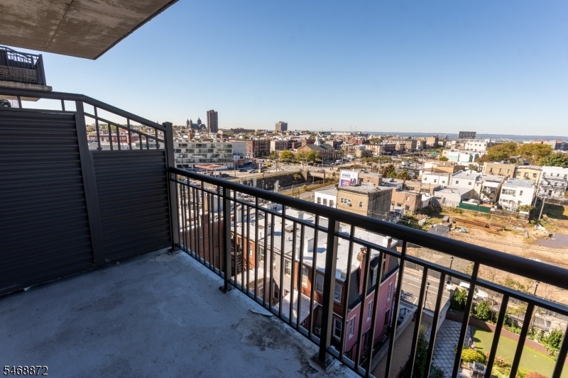Terrace off Primary
