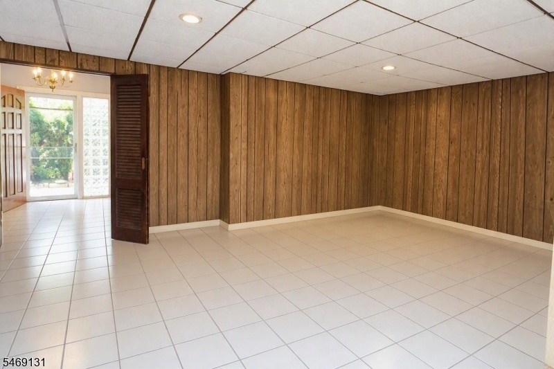 Family Room - 1st Floor