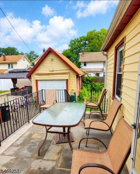 Patio in back