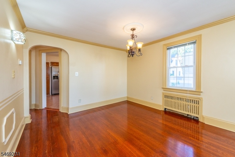 Large Living/Dining Room