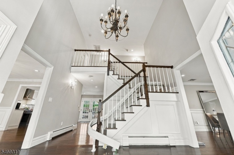 Entrance FOyer