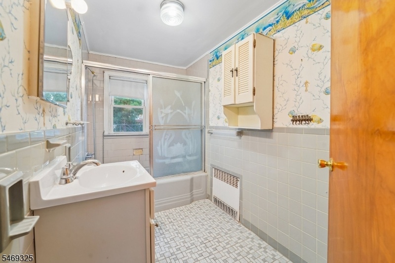 full Bath