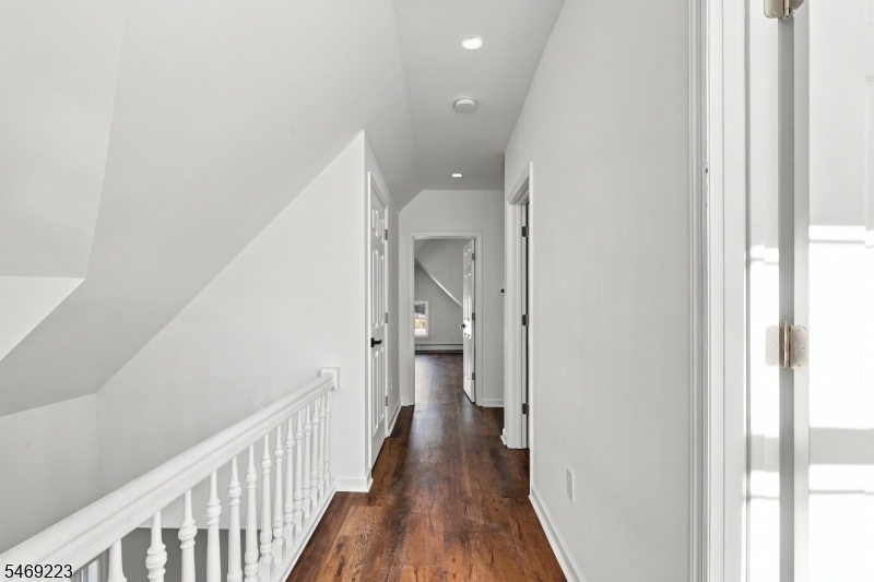 2ND FL UNIT