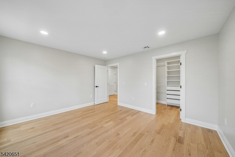 3rd bedroom w/w.i.Closet