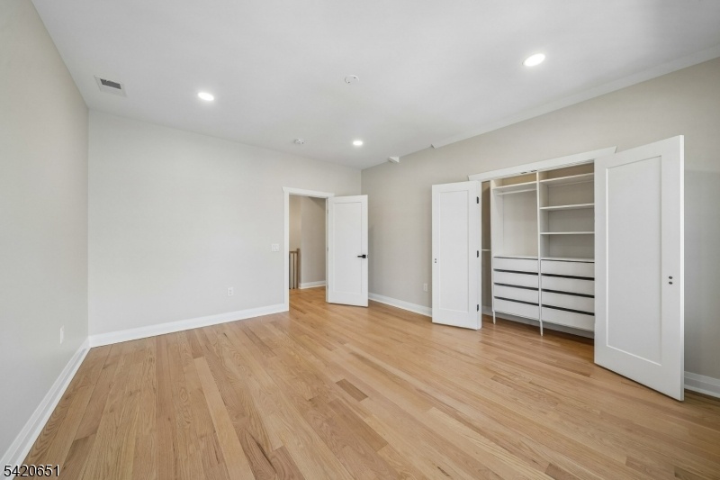 Attic 4th bedroom w-Closets
