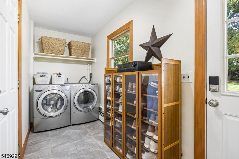 Mudroom/Laundry Room