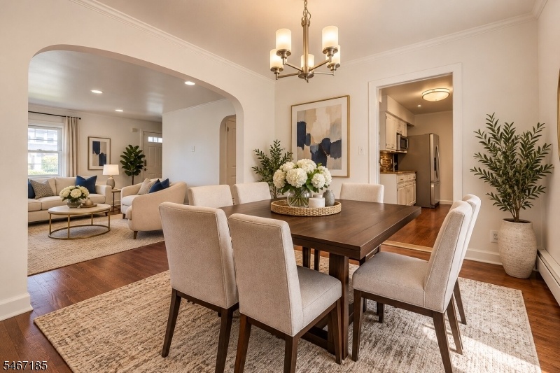 Virtually Staged Dining Room