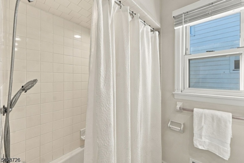 Full Bathroom 2nd fl
