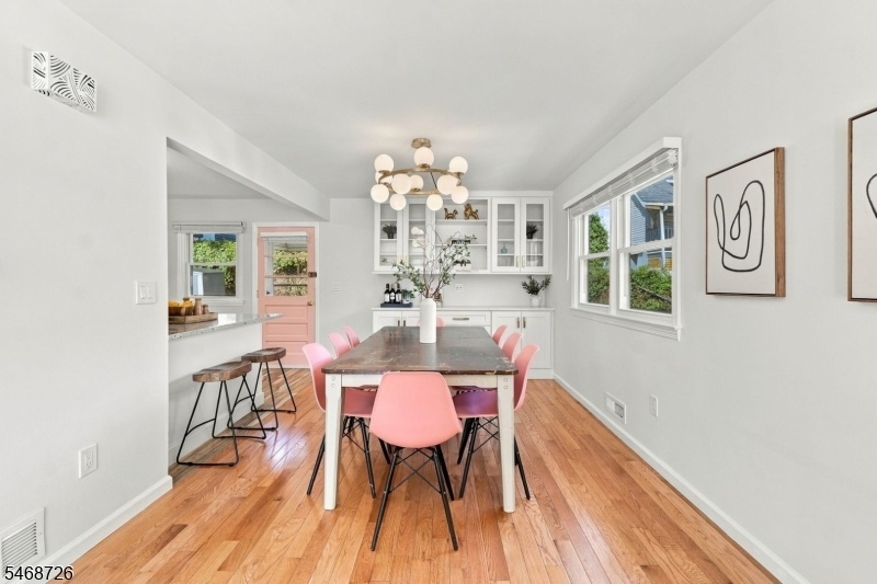 Dining Room/ Built ins