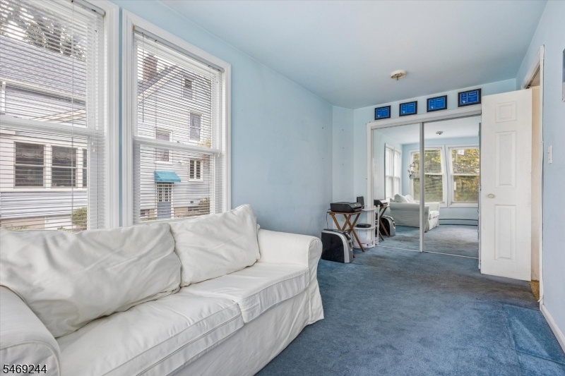 Den Possible 4th Bdrm