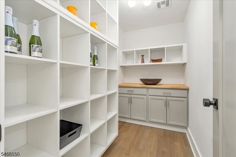 Kitchen Pantry