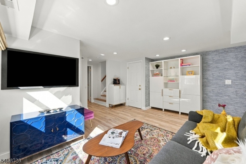 1st floor den