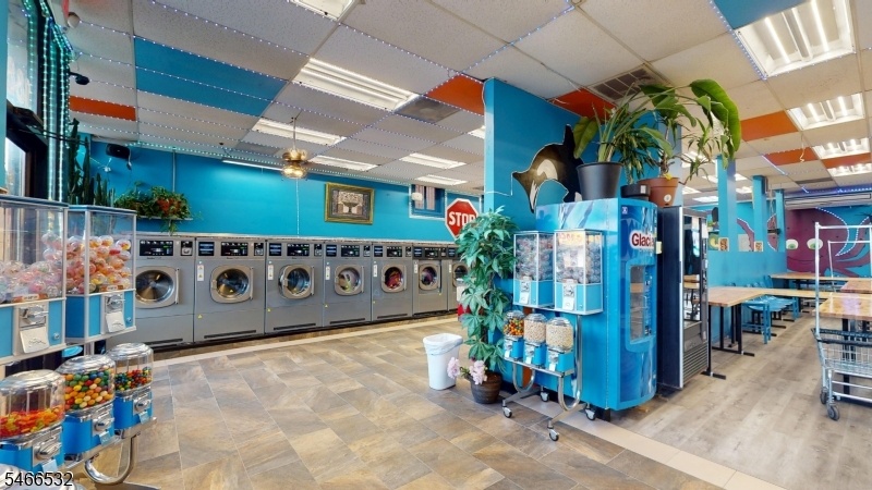 Washers & Vending Machines