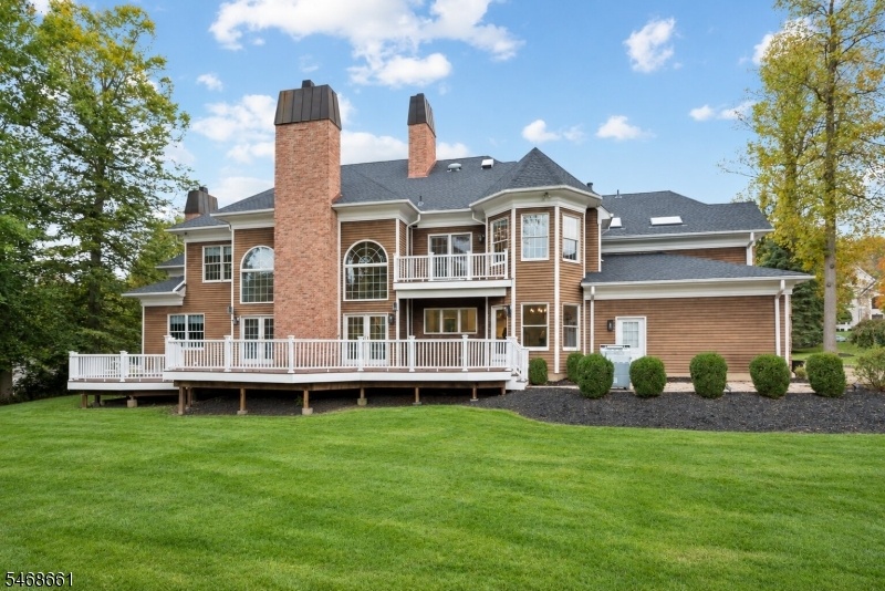 Large Entertaining Deck