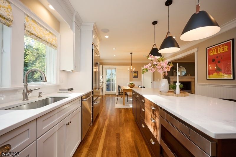 Kitchen toward outdoor deck