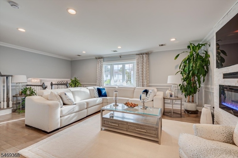 Living Room 3