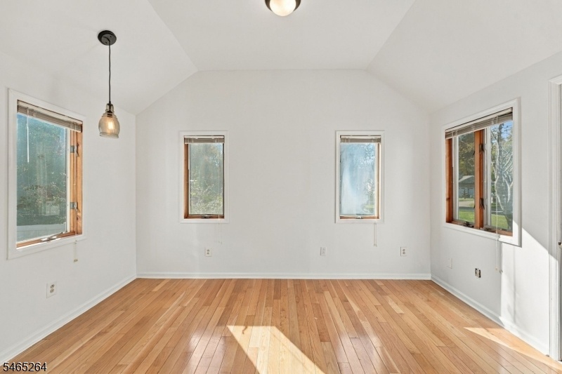 Den off Kitchen/side entrance