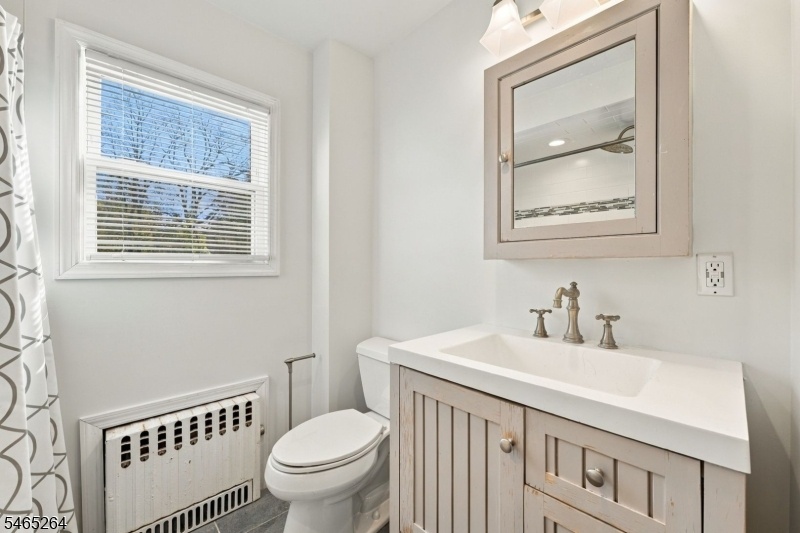 Full Bathroom - 1st Floor