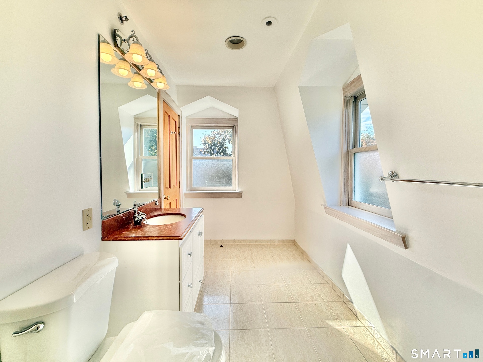 Bathroom 4