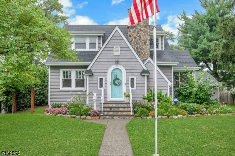 Front View of Home