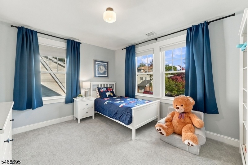Bedroom 2, 2nd fl
