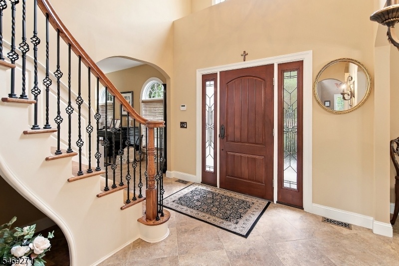 2 Story Grand Foyer
