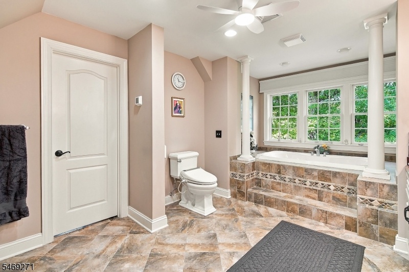 Primary Ensuite Full Bath