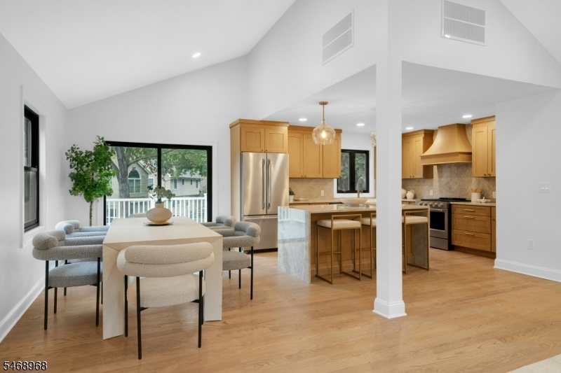 Dining Room & Kitchen
