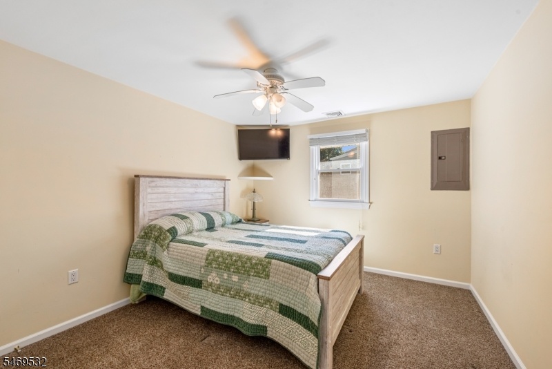 62 Lake Shore Lake Hiawatha