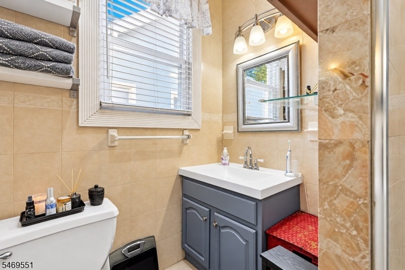 Second Floor Bath