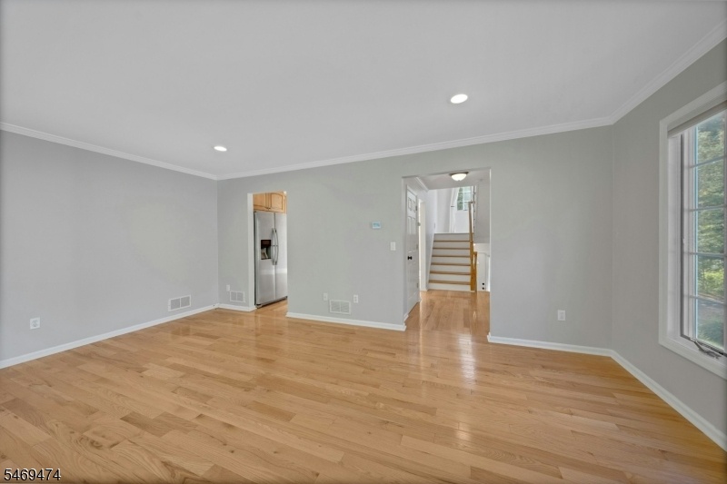 Living Room / Dining Room
