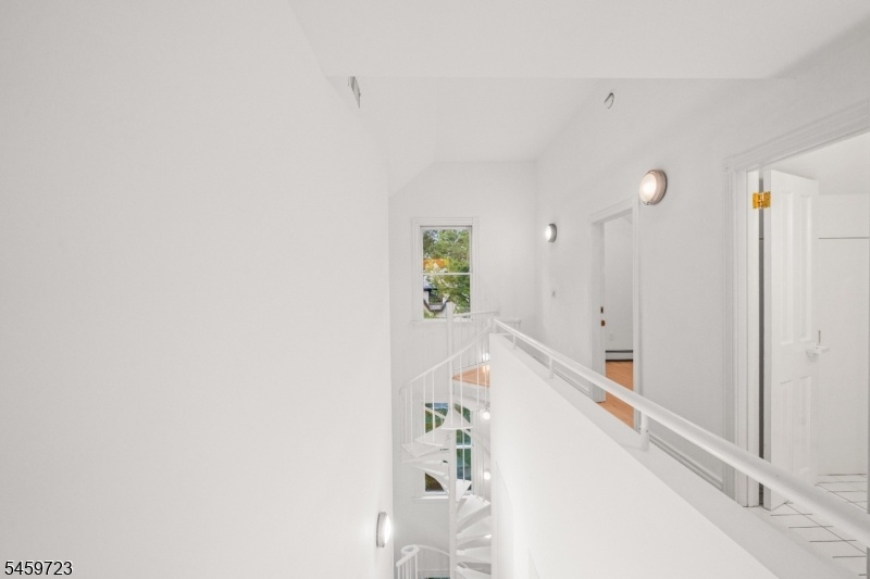 3rd Fl Hall and Staircase