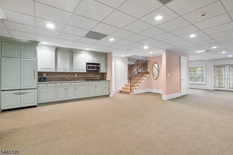 Grand Hall - Custom Kitchen