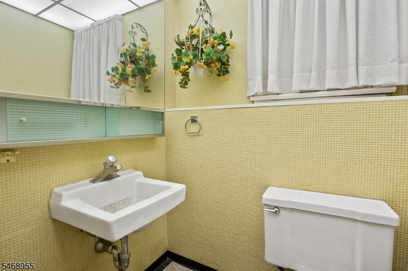Basement powder room