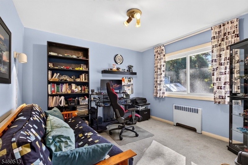 Bedroom #1/Office