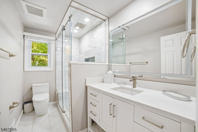 Hall Bathroom