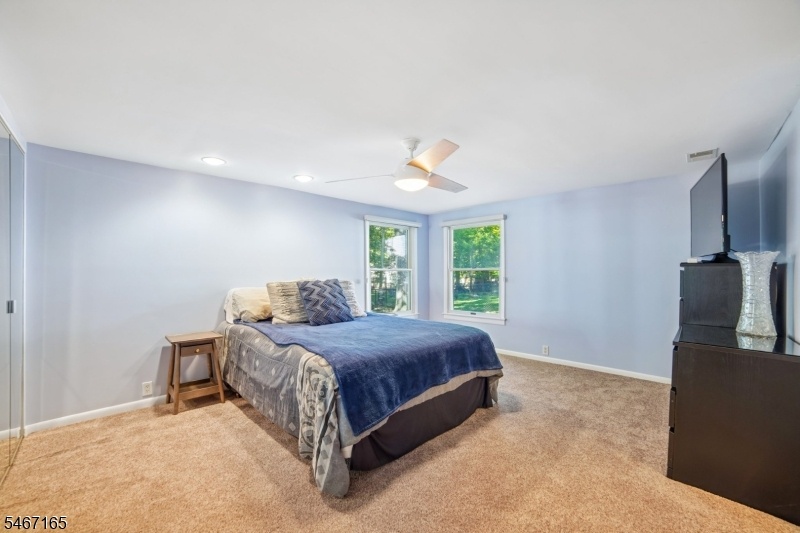 Ground L bedroom