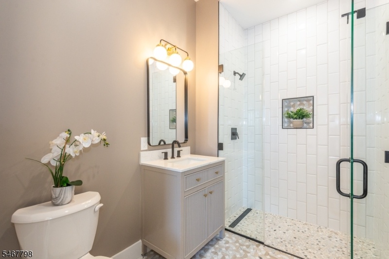 En Suite Bathroom