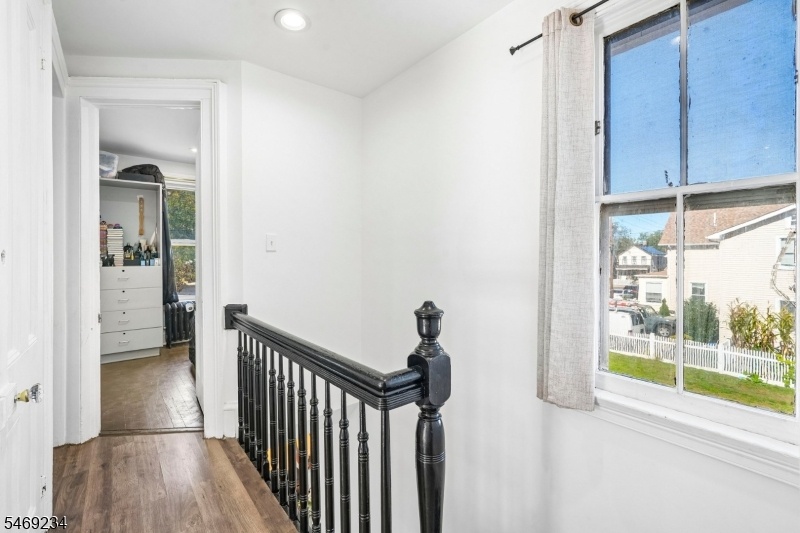 2nd floor Hallway