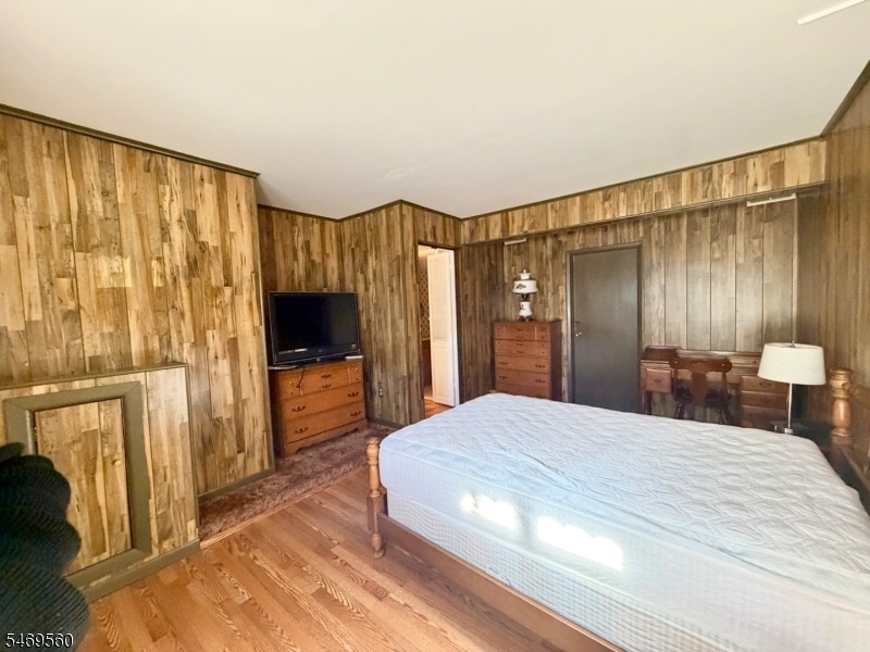 Lower Level Bedroom 5