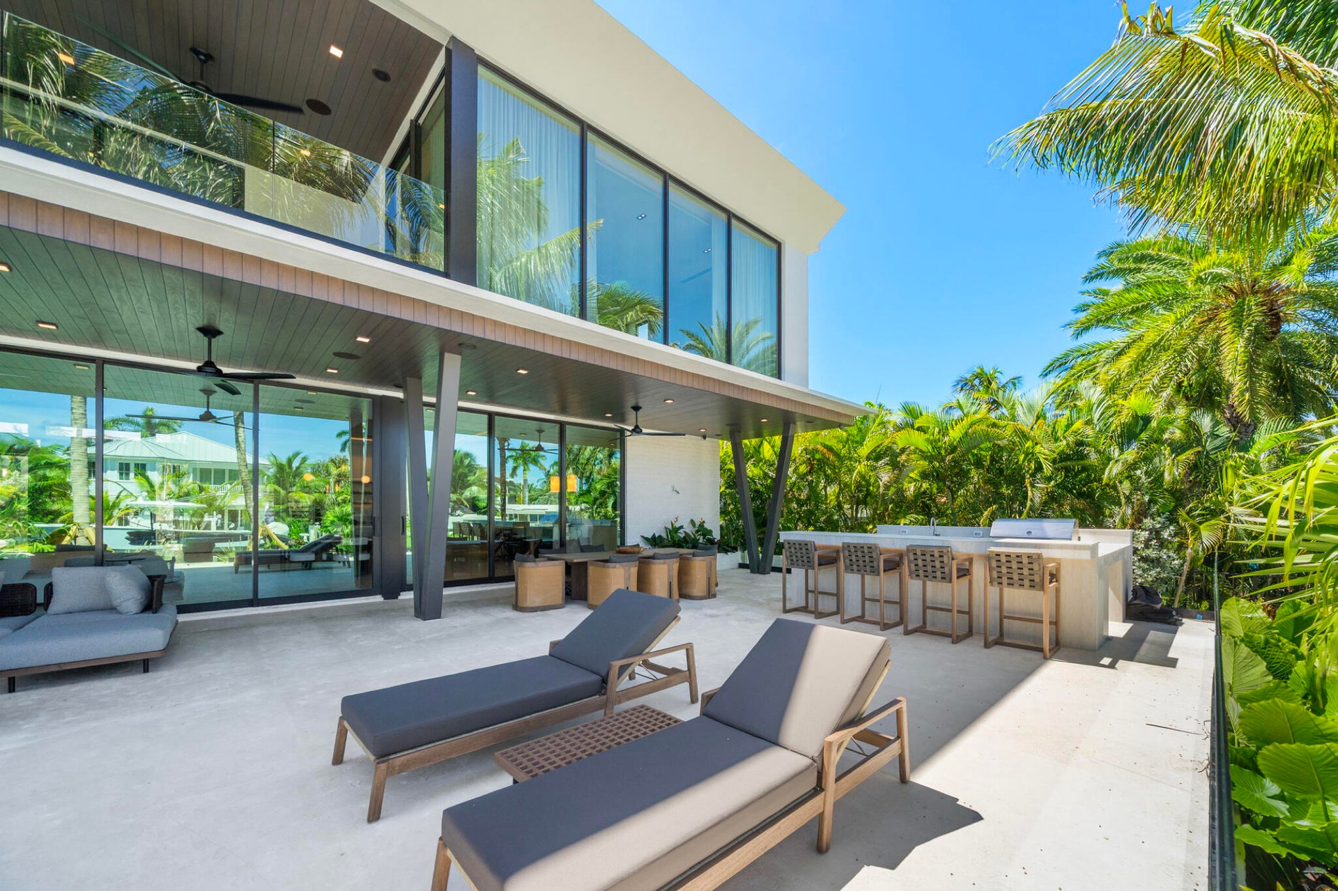 Pool deck chaise lounge