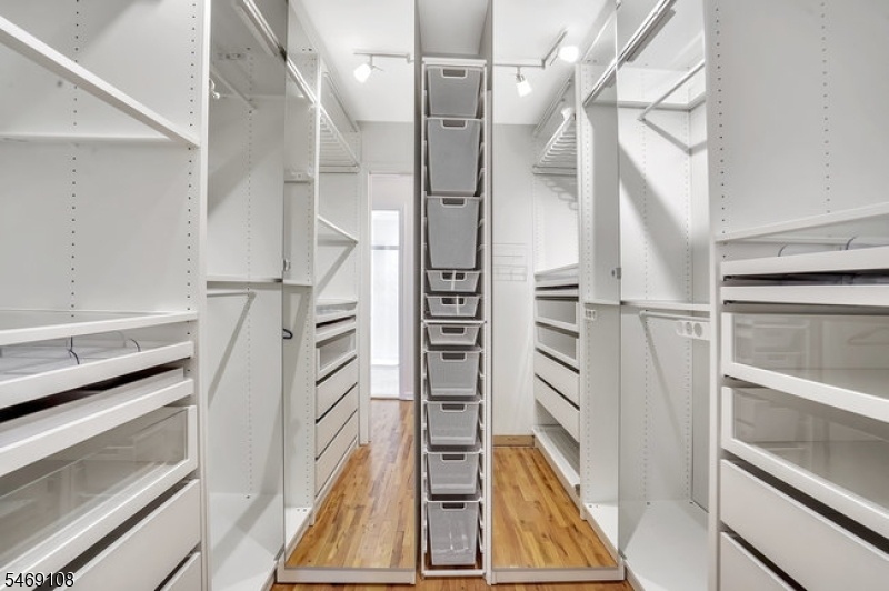 Custom Closet