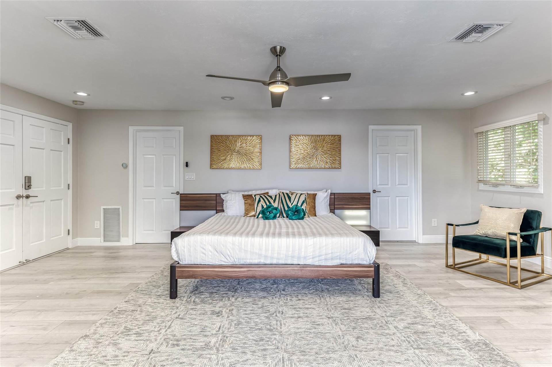 BEDROOM #1 (Upstairs) KING Size with Balcony overlooking waterway, En Suite bathroom w jacuzzi tub & seperate shower, Walk in closet, Smart TV
