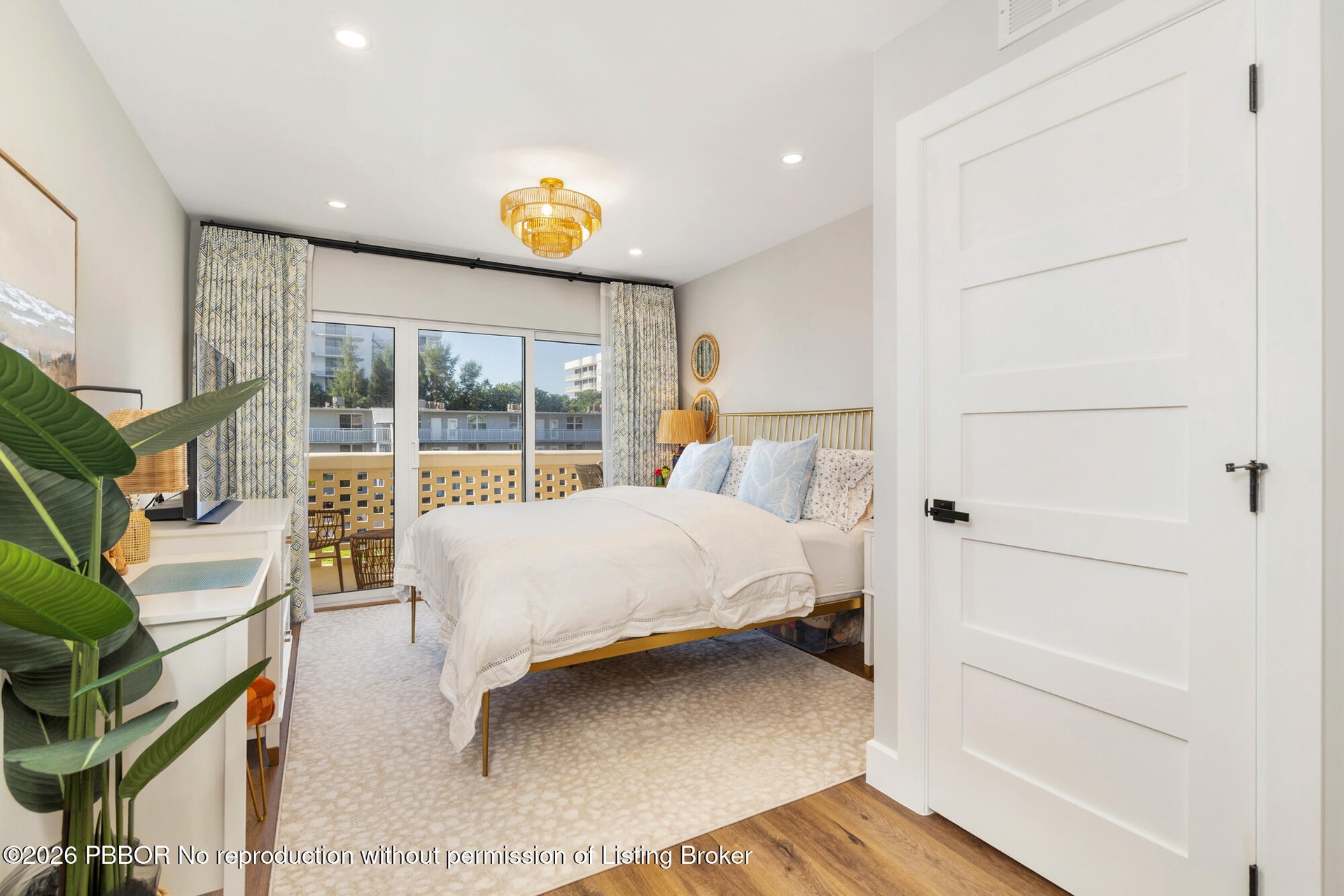 Spacious Guest Room