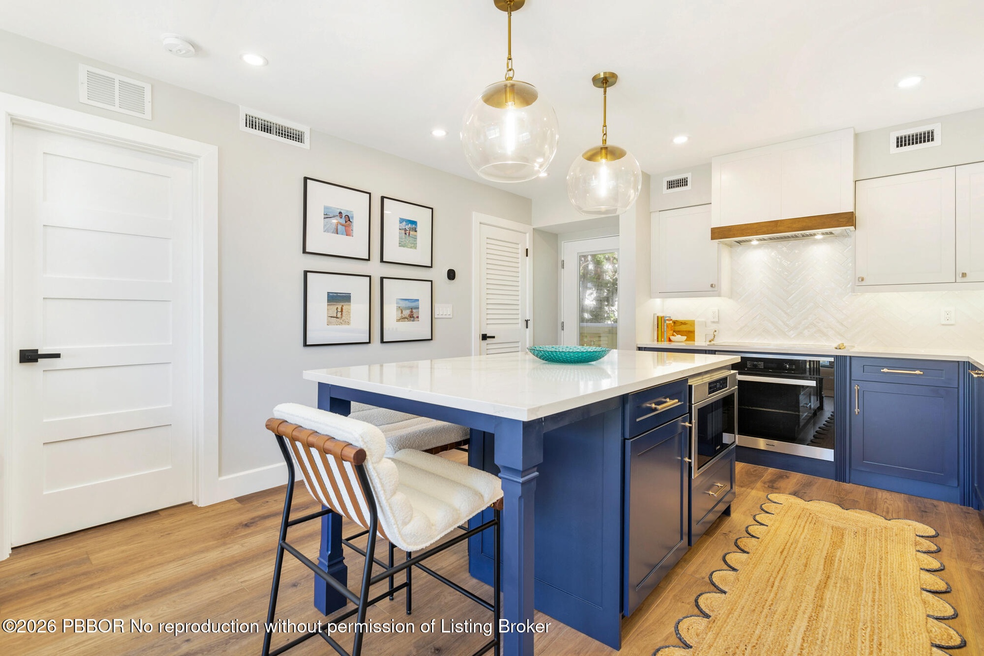 Luxury fixtures and finishes
